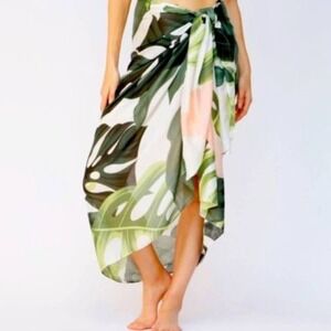 Virginia Wolf Floral Multi-Wear Lightweight‎ Wrap Green Peach Breathable Beach